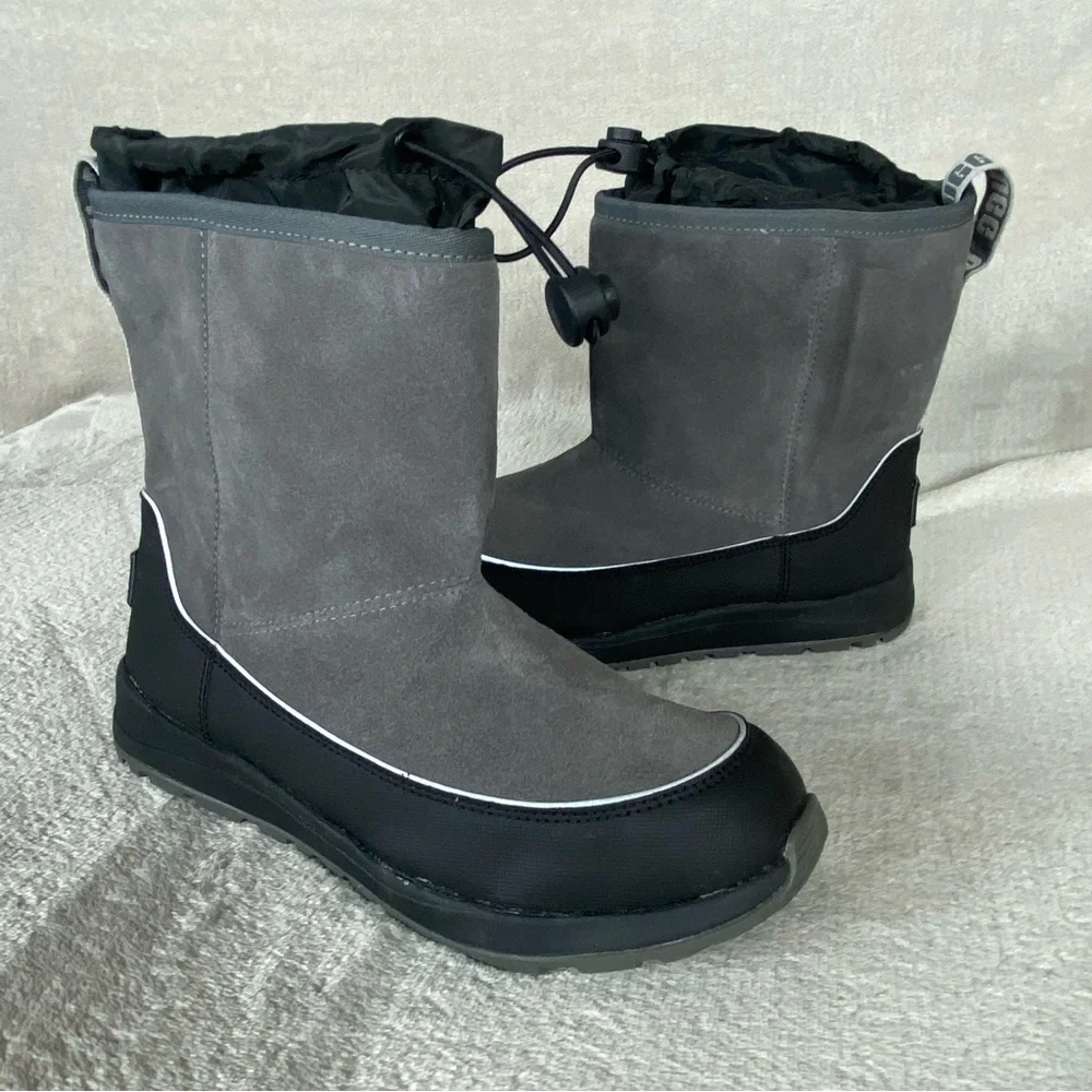 UGG Kirby Waterproof Boots Youth Kids Size 4‎ Gray Black Pull On Snow Winter